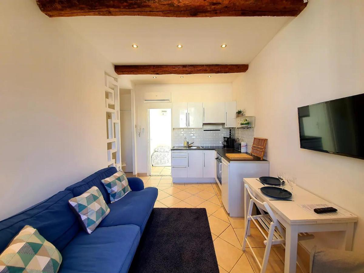 Freshly Tastefully Renovated Apartments In Heart Of Old Antibes Zewnętrze zdjęcie