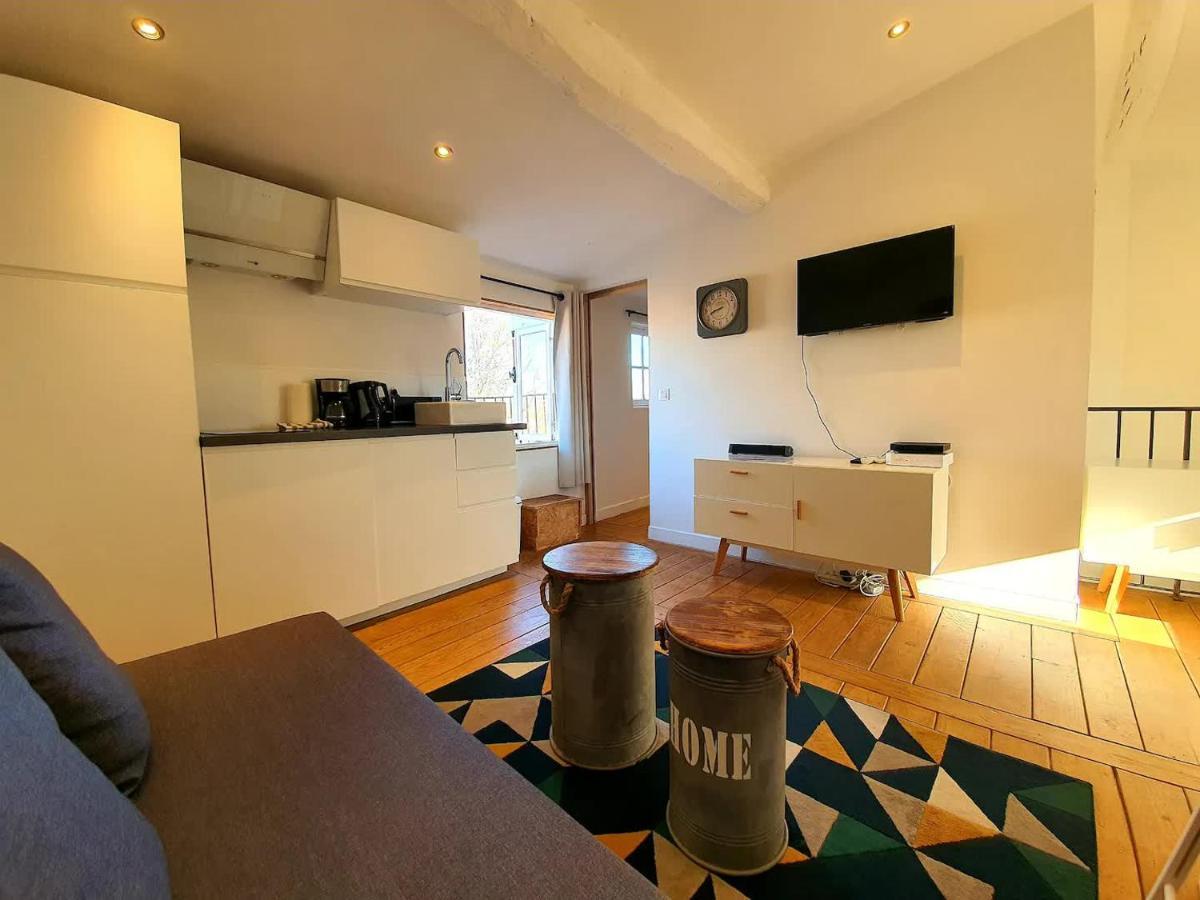 Freshly Tastefully Renovated Apartments In Heart Of Old Antibes Zewnętrze zdjęcie